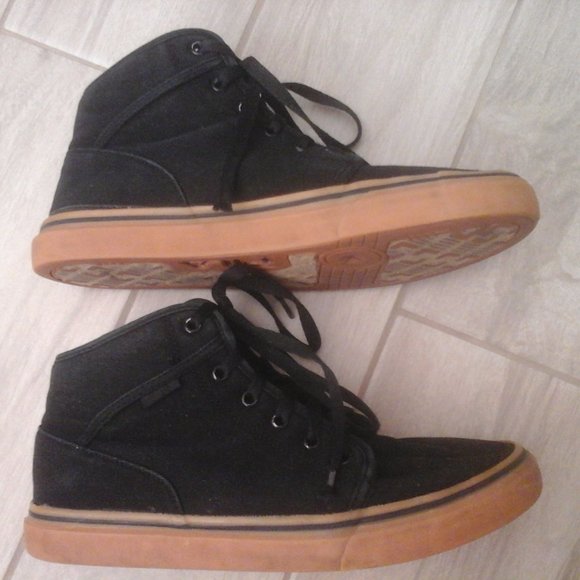 Fila Black Canvas Lace Up  Sneakers Size 7.5M Make Offer - Picture 4 of 8